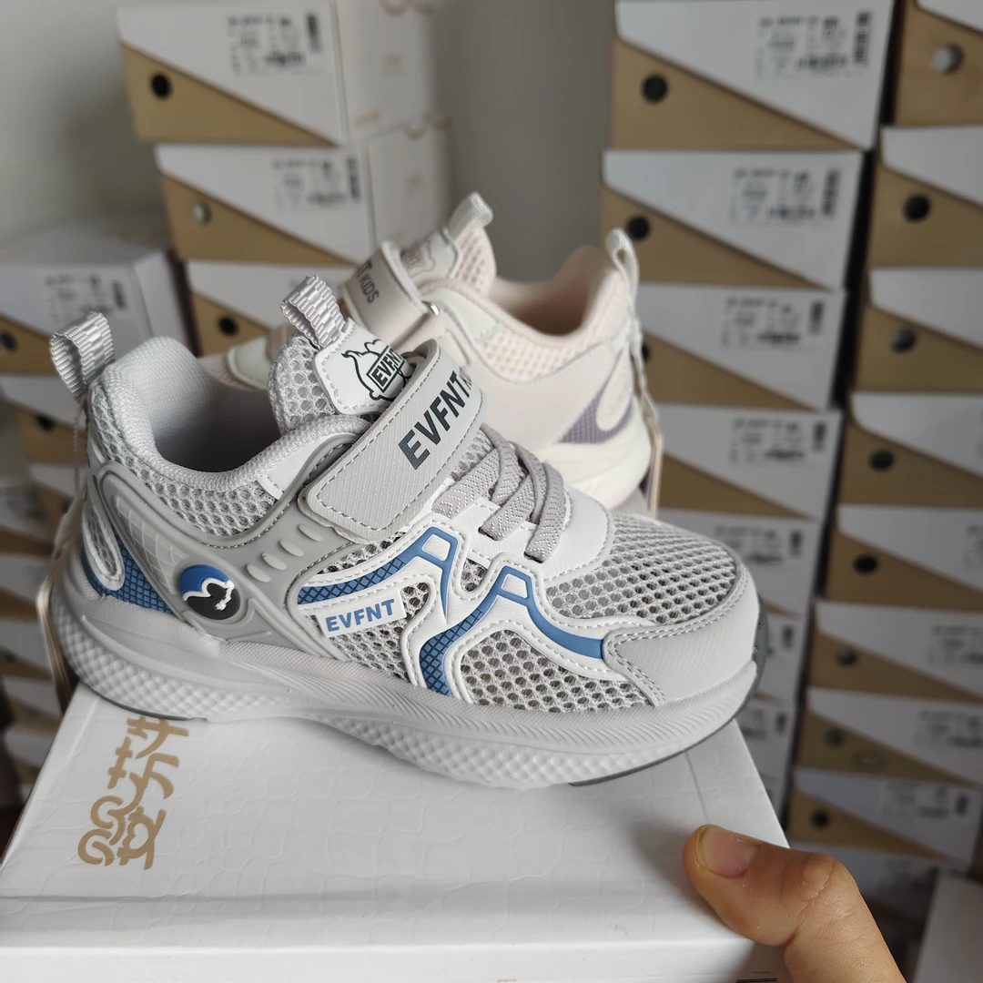 婴芬特夏季单网3段运动鞋男宝女宝超轻软底跑鞋