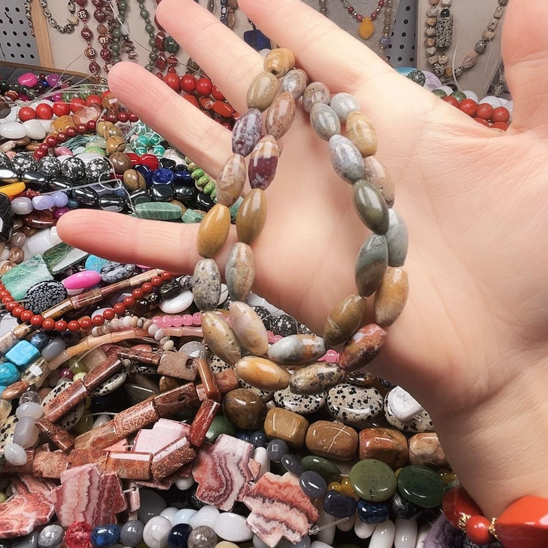 玛瑙/玉髓未镶嵌珠宝半成品战国红