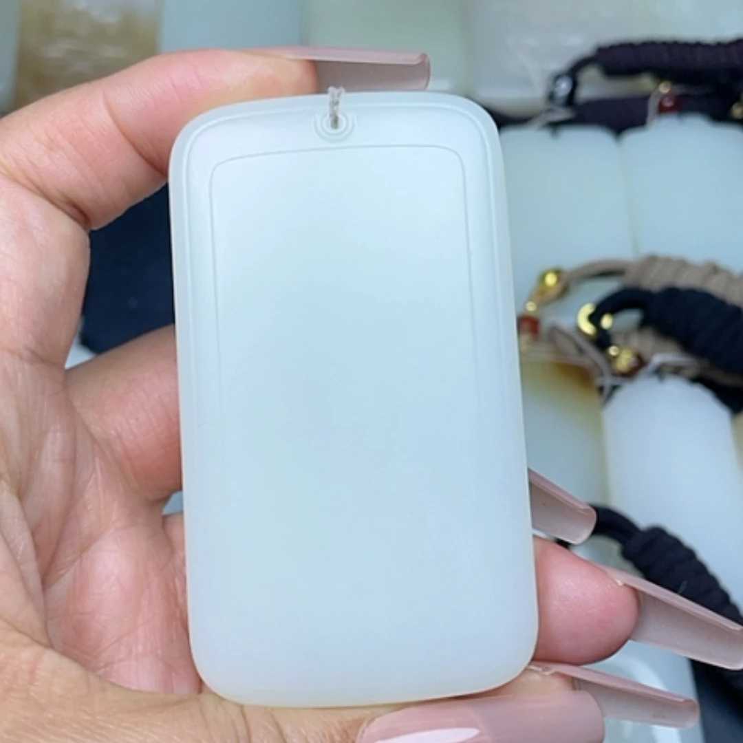 【闪购商品】颈饰未镶嵌和田玉二*