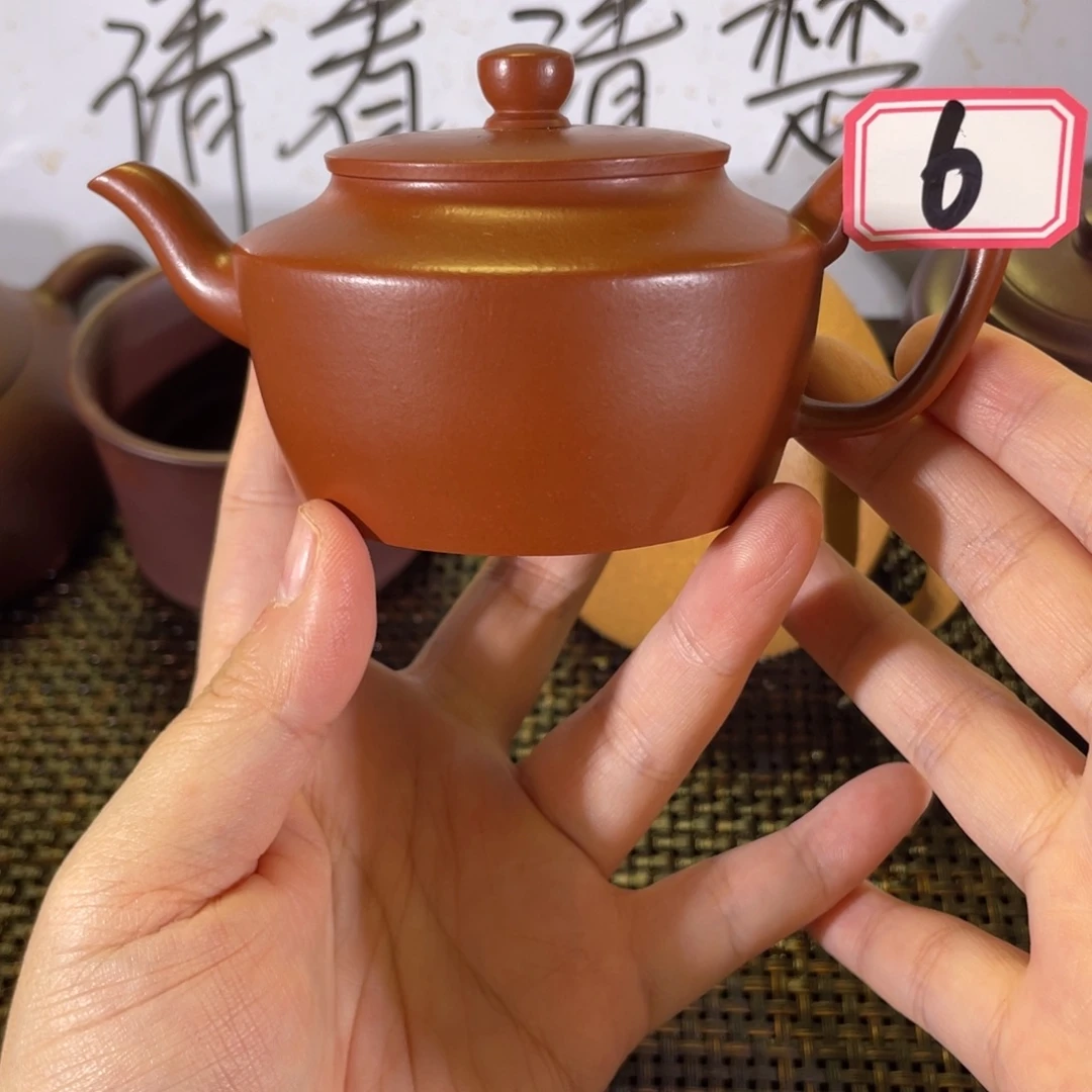 K***落茶壶紫砂折肩宫灯微瑕