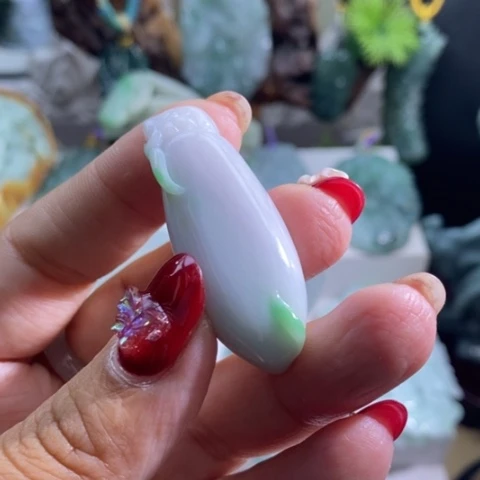 【闪购商品】颈饰未镶嵌翡翠瓜