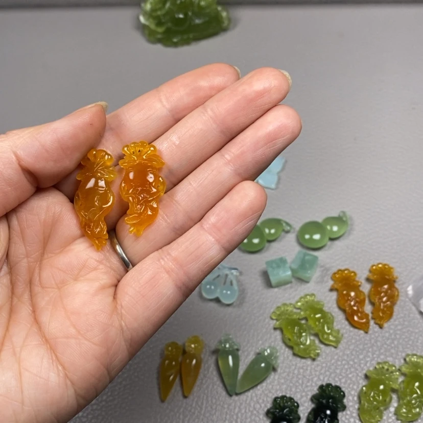 【闪购商品】蛇纹石玉挂件耳饰耳环项链未镶嵌慧***花