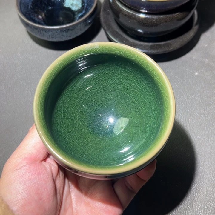 茶盏我们是有共同话题有