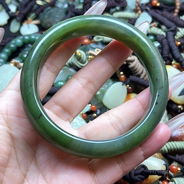 和田玉颈饰未镶嵌61