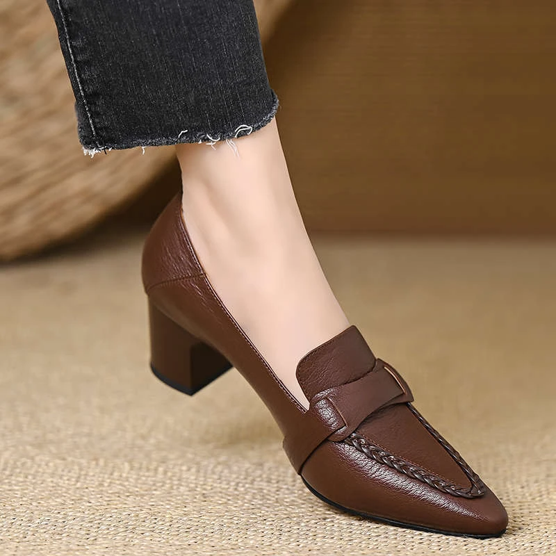 【万达撤柜】6厘米软羊皮复古风棕色浅口粗跟单鞋女秋季通勤尖头