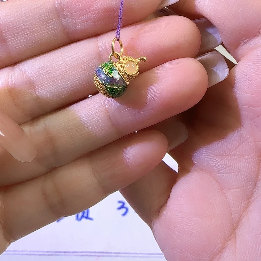 手链足金镶嵌和田玉