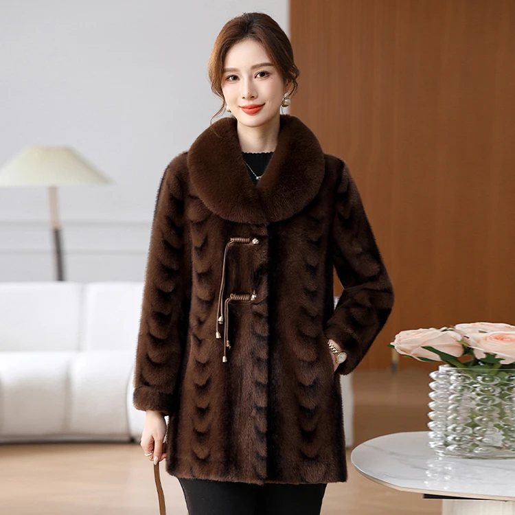 【专柜正品】  2024新款北极貂保暖冬季正品外套时尚气质女