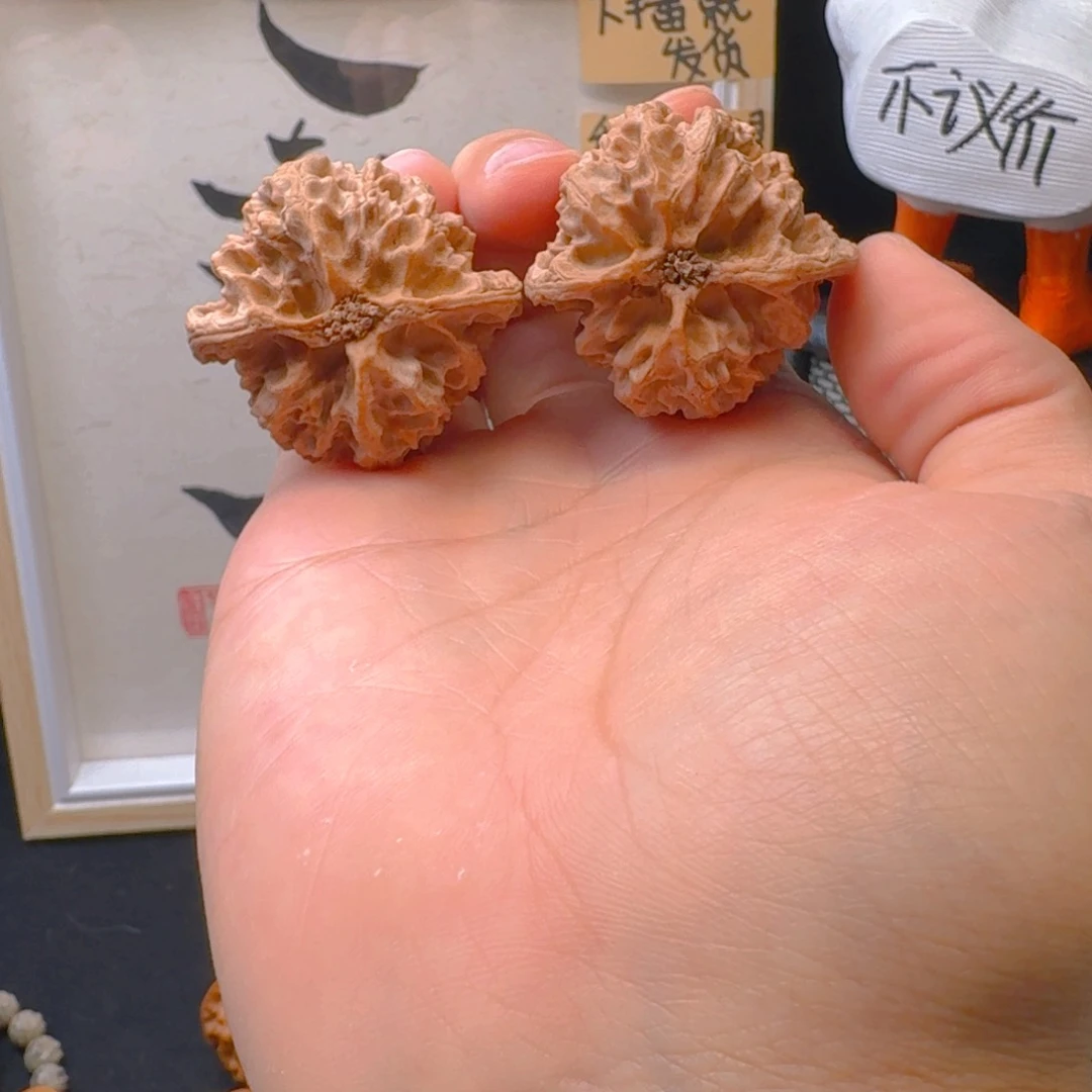 文玩核桃吊坠3901苹果