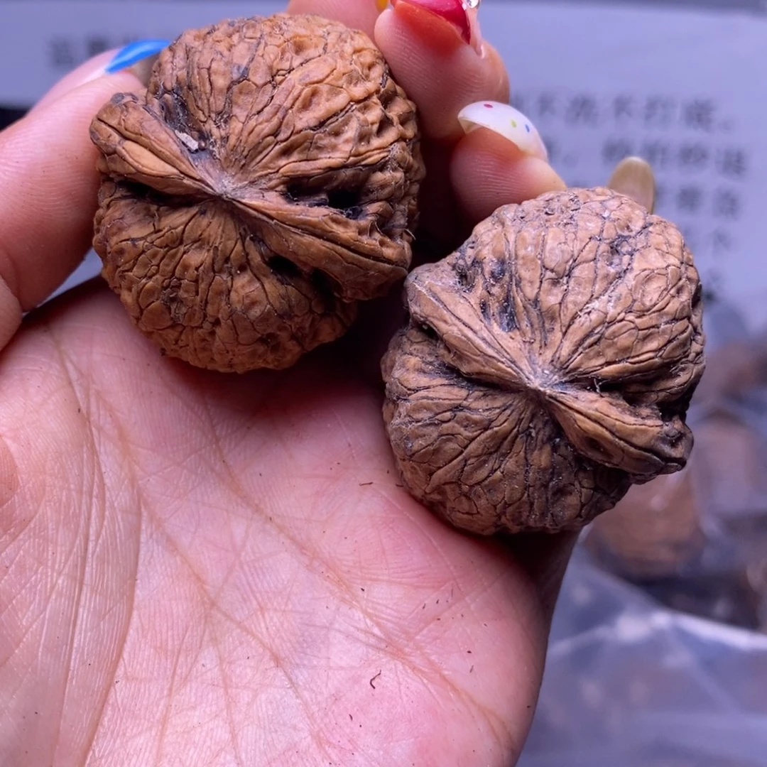 文玩核桃把件云南野生铁核桃35号41mm