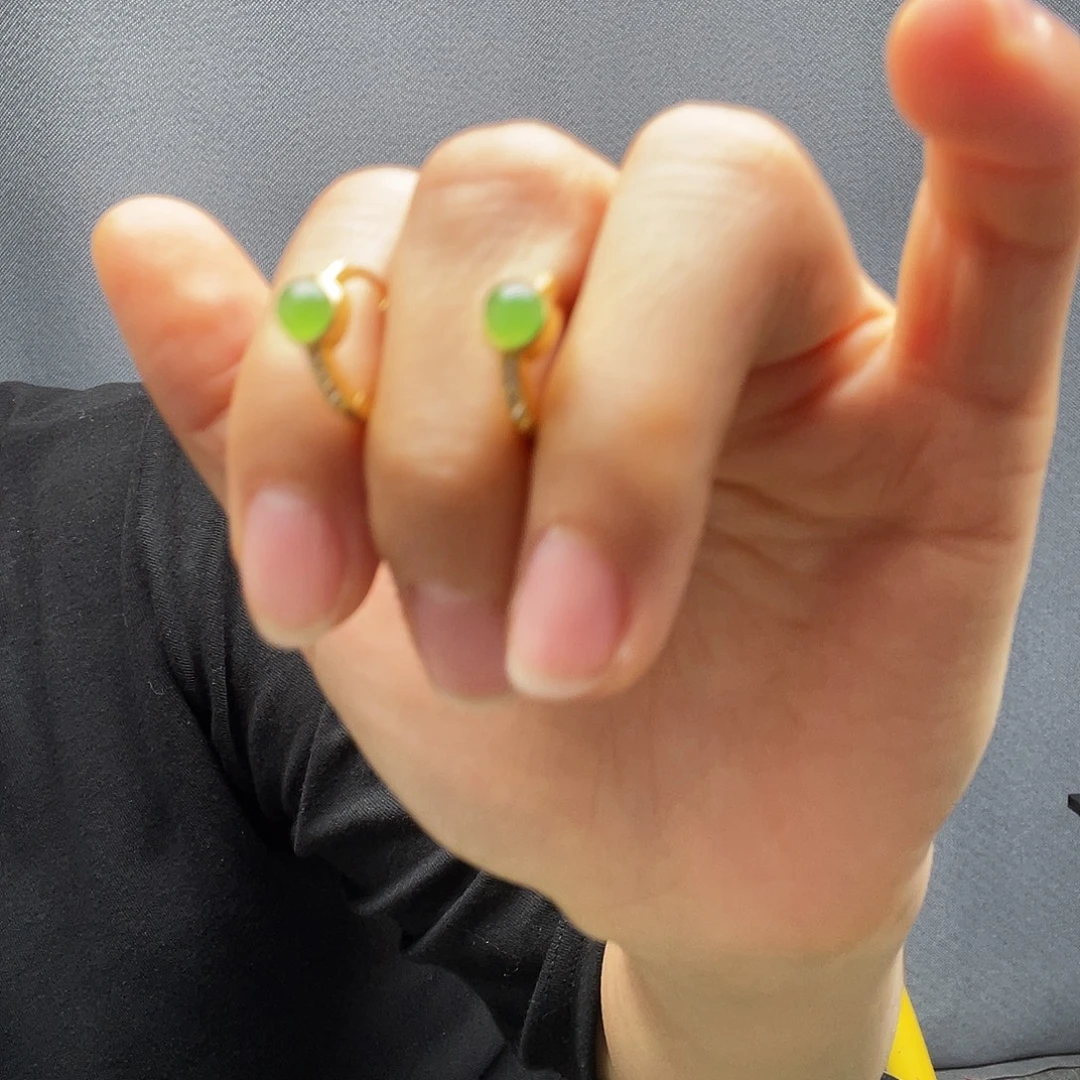 灬***灬和田玉银S925镶嵌耳饰