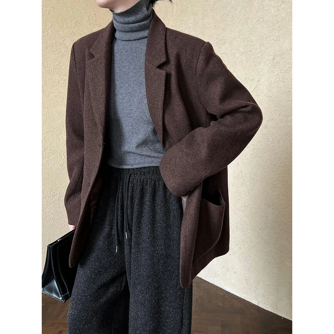 DUCURNO咖色毛呢西装外套女2026年冬季新款休闲气质宽松西服上衣