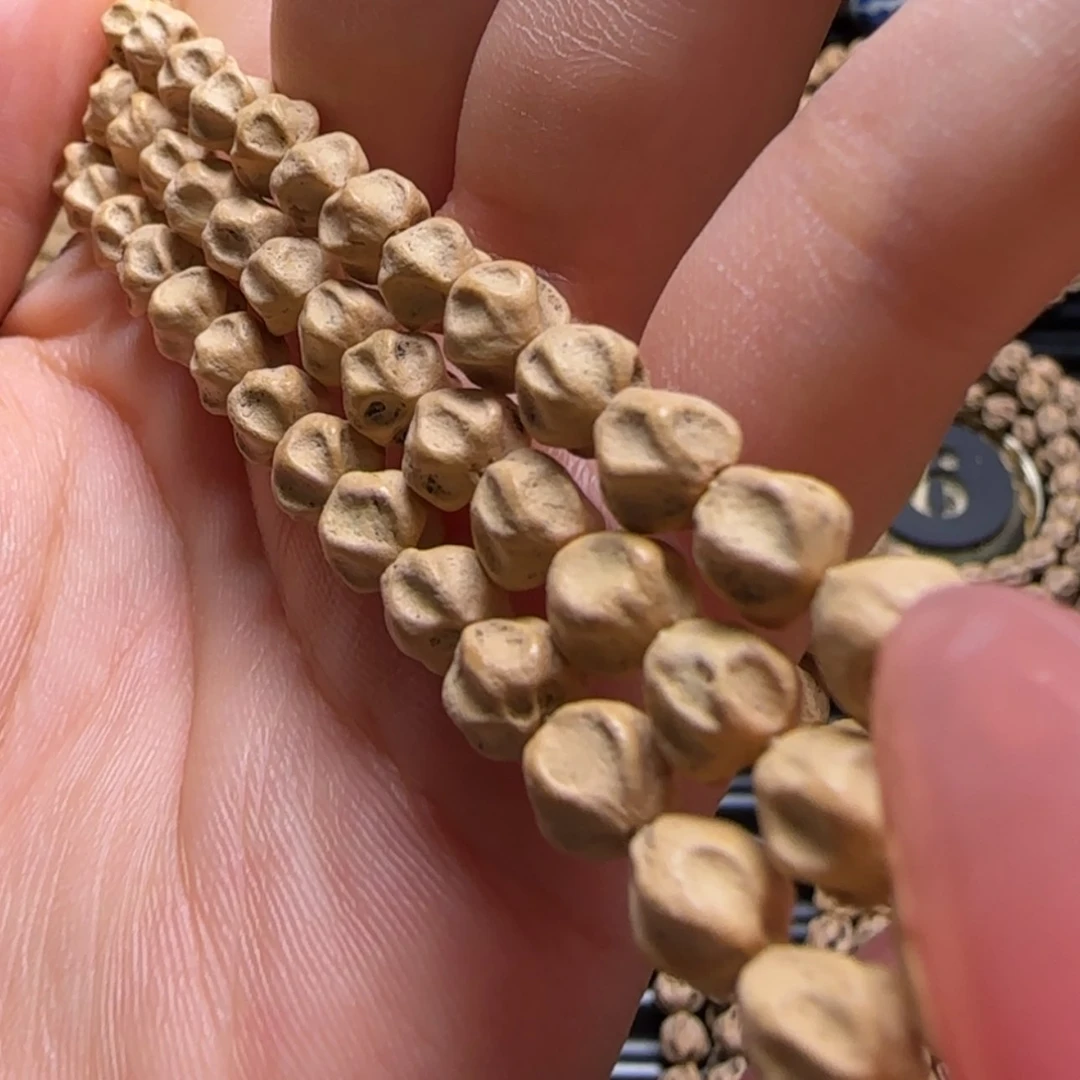 【闪购商品】柏香籽/百香籽吊坠宝**喵