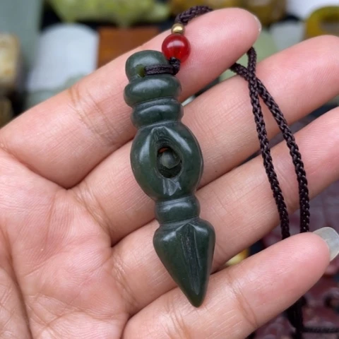 和田玉未镶嵌颈饰4