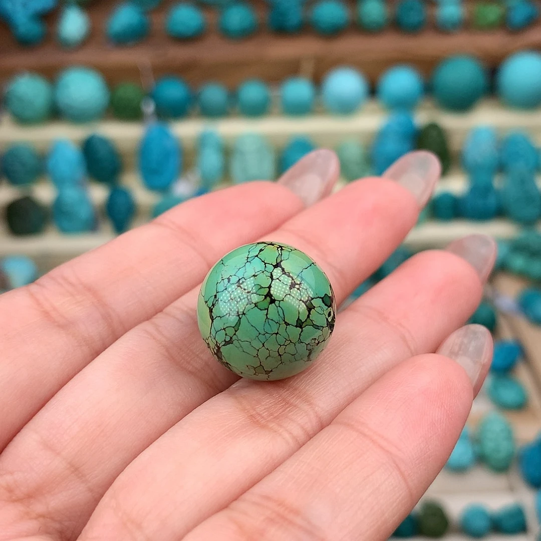 未镶嵌绿松石珠宝奇石