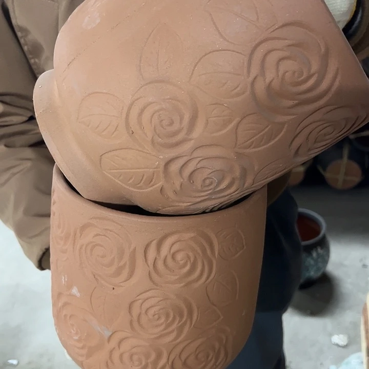 高度22厘米口20厘米