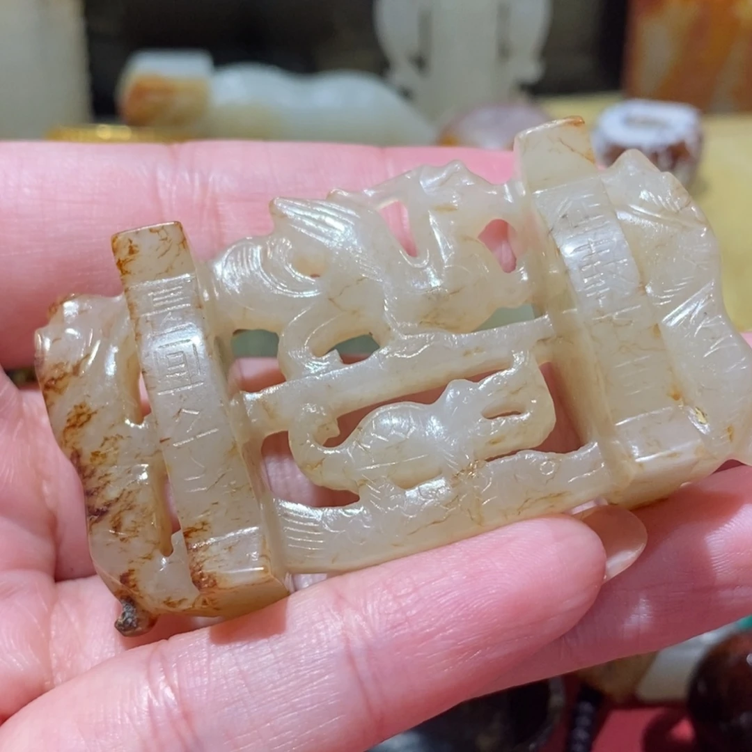 未镶嵌和田玉（糖玉）挂件