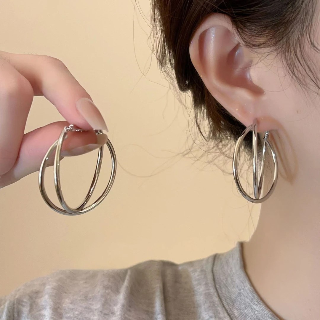 合金耳饰 方圆脸本命~交叉大素圈耳环高级感圈圈耳饰新款大圈