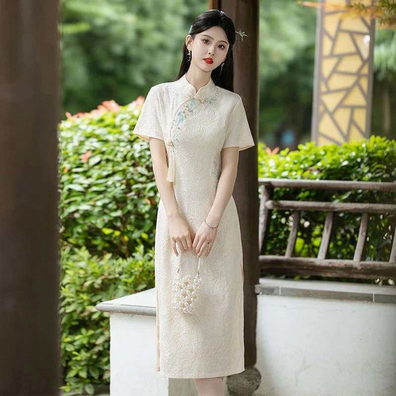 年轻妈妈新款改良旗袍女高端新国风年轻款送考高考学子连衣裙