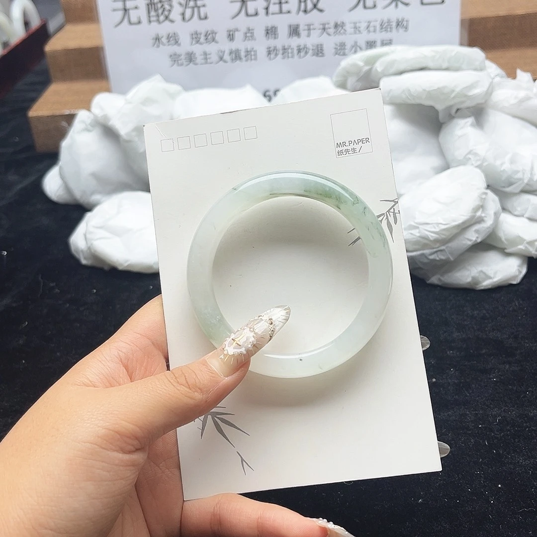 未镶嵌手镯石英质玉h32