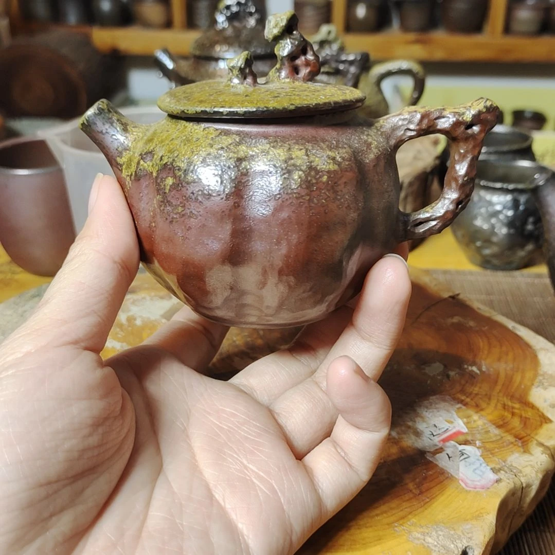 坭兴陶纯柴烧茶壶140C，微瑕