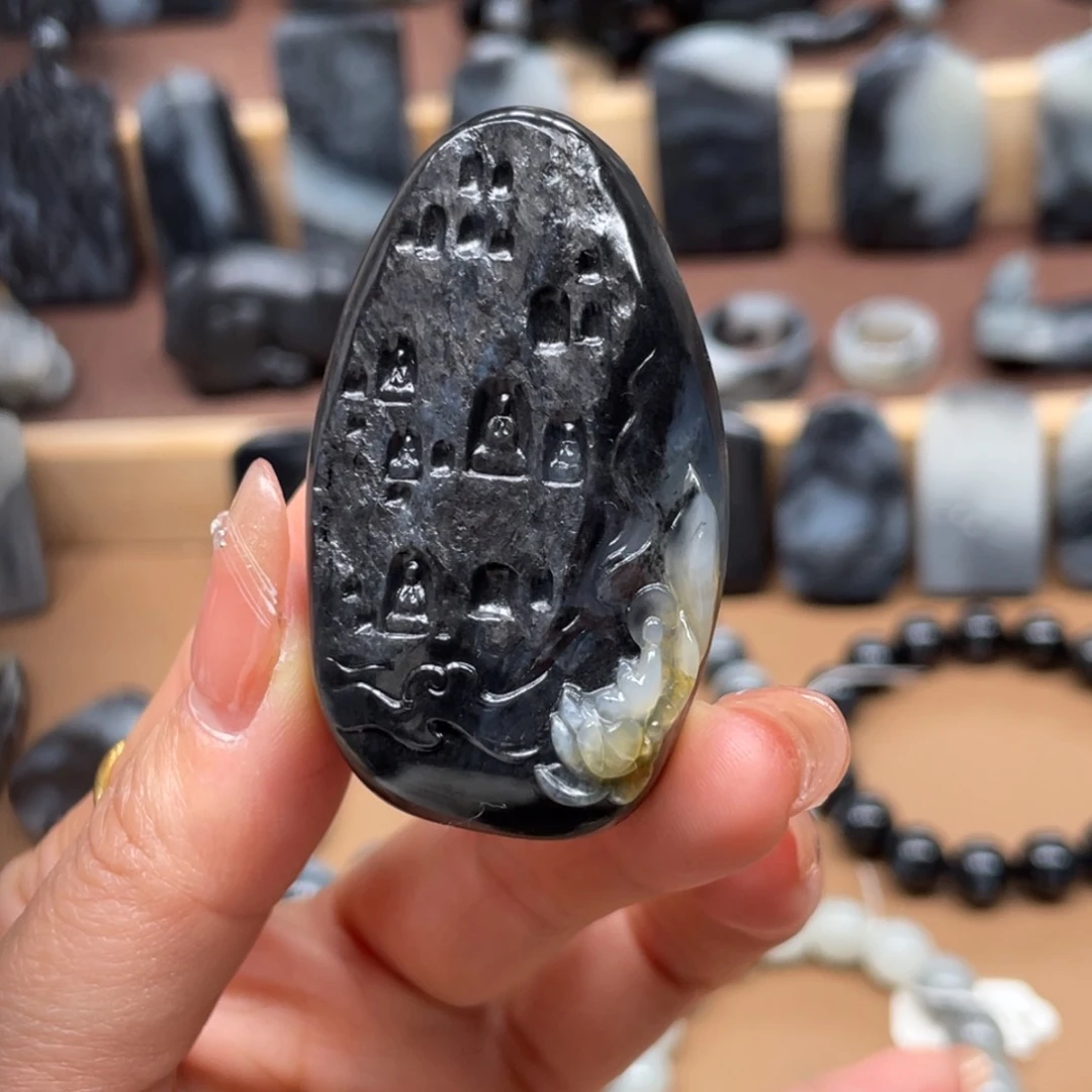 和田玉挂件未镶嵌