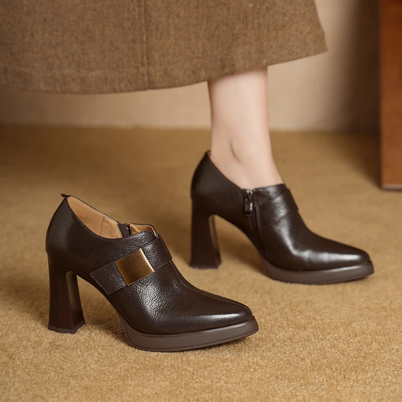 9cm时尚尖头粗跟高跟鞋2026新款小个子防水台单鞋深口羊皮女鞋