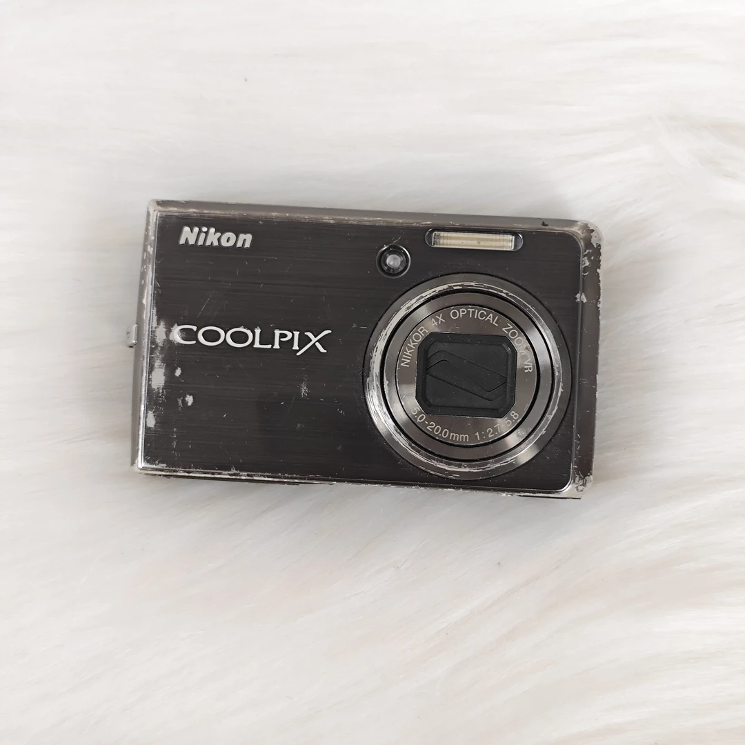 8新 Nikon/尼康 s600 日文系统 出片清晰冷白皮 配件齐全