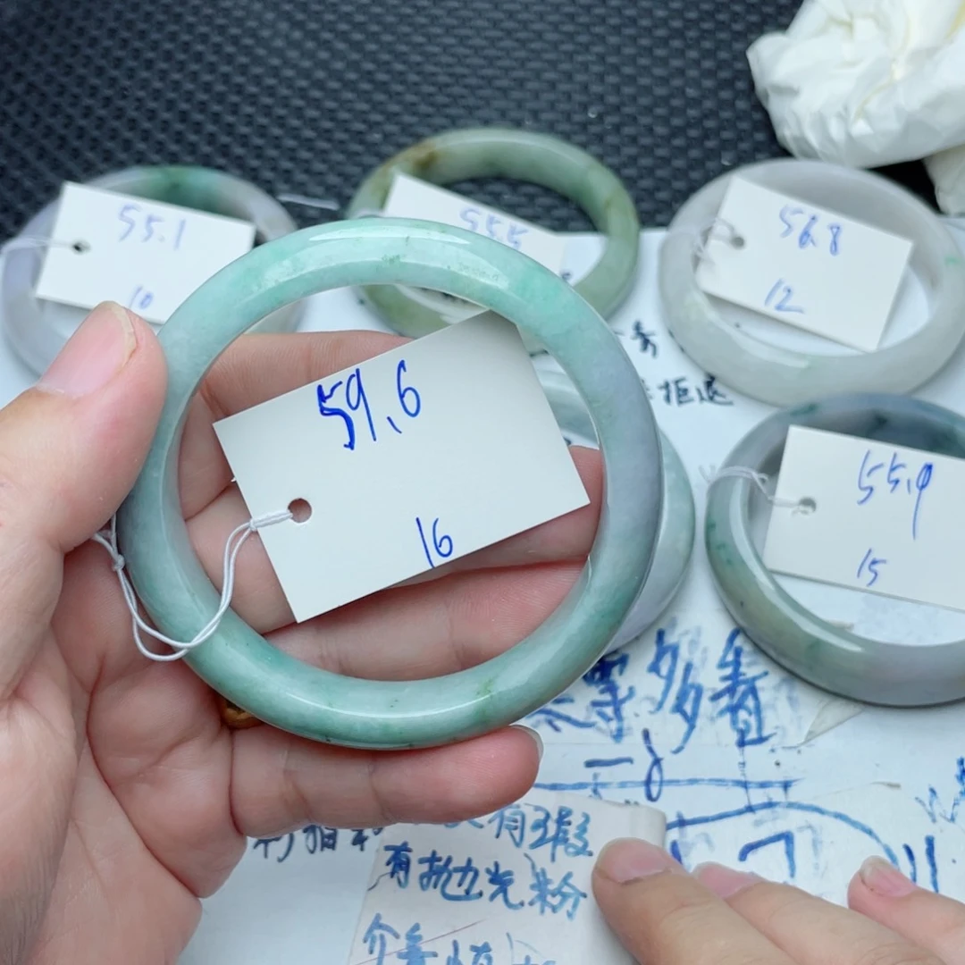 未镶嵌手镯翡翠翡翠手镯16