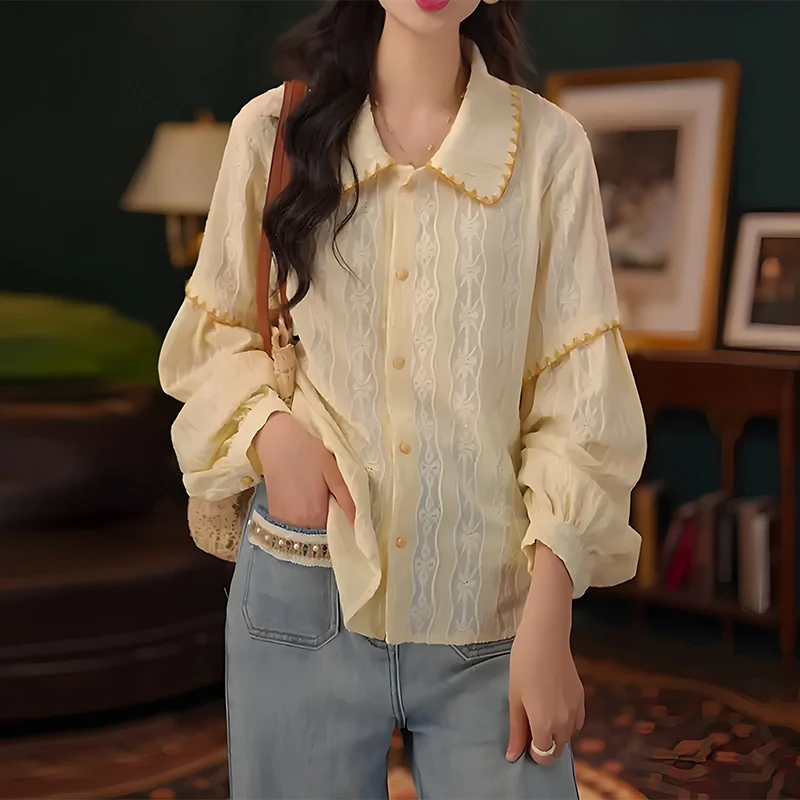 设计感拼接翻领刺绣长袖衬衫女秋季新款气质显瘦超好看漂亮小衫潮