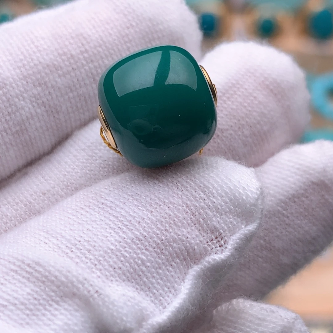 绿松石未镶嵌珠宝奇石13.3mm