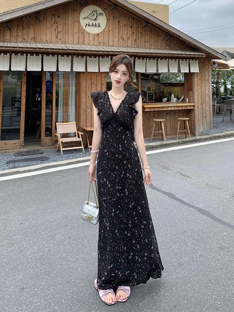 大码女装优雅性感夏季V领碎花连衣裙胖MM蕾丝拼接显瘦长裙