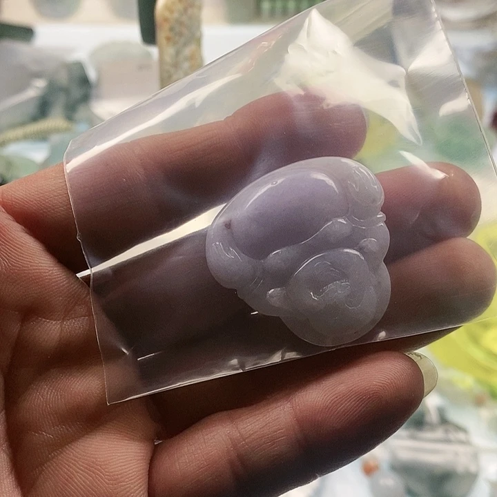 翡翠挂件未镶嵌豪***剑毛