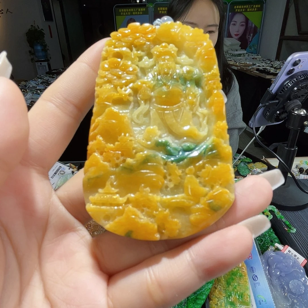 颈饰未镶嵌翡翠一