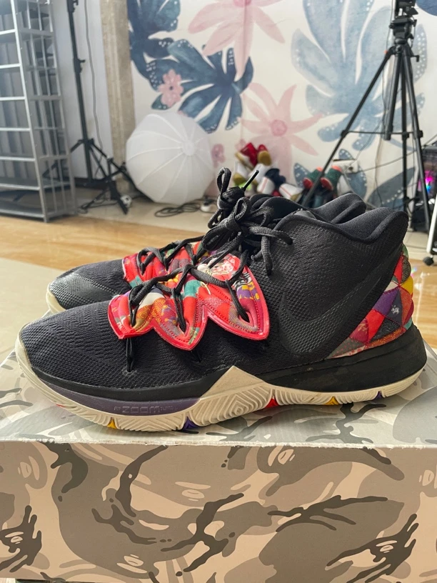 95新 maje 45码290/Kyrie 5 欧文5 zoom 实战训练 篮球鞋