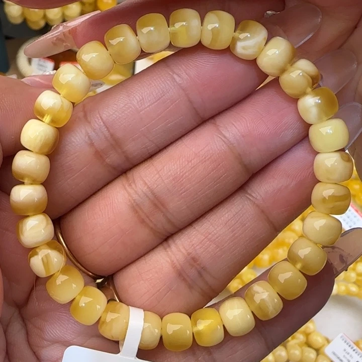 蜜蜡未镶嵌手串金白老型手串
