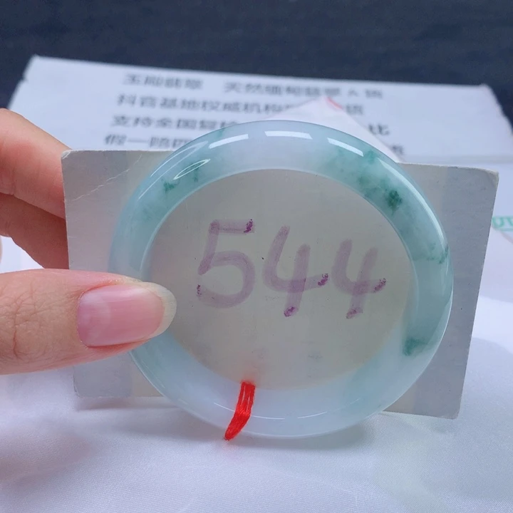 翡翠未镶嵌手镯56圈口