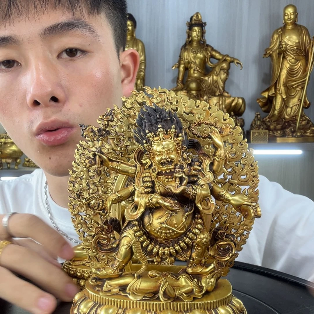 凯***龙的造型和造型都很精美