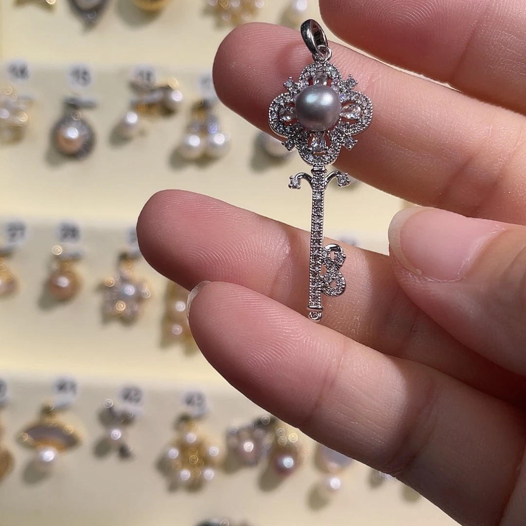 合金淡水珍珠耳饰