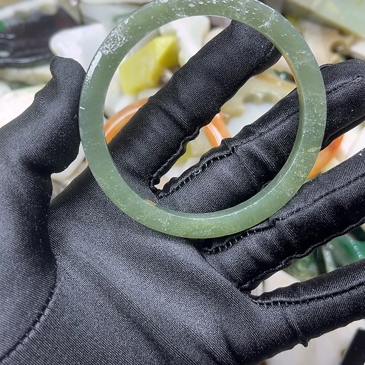 未镶嵌和田玉珠宝奇石