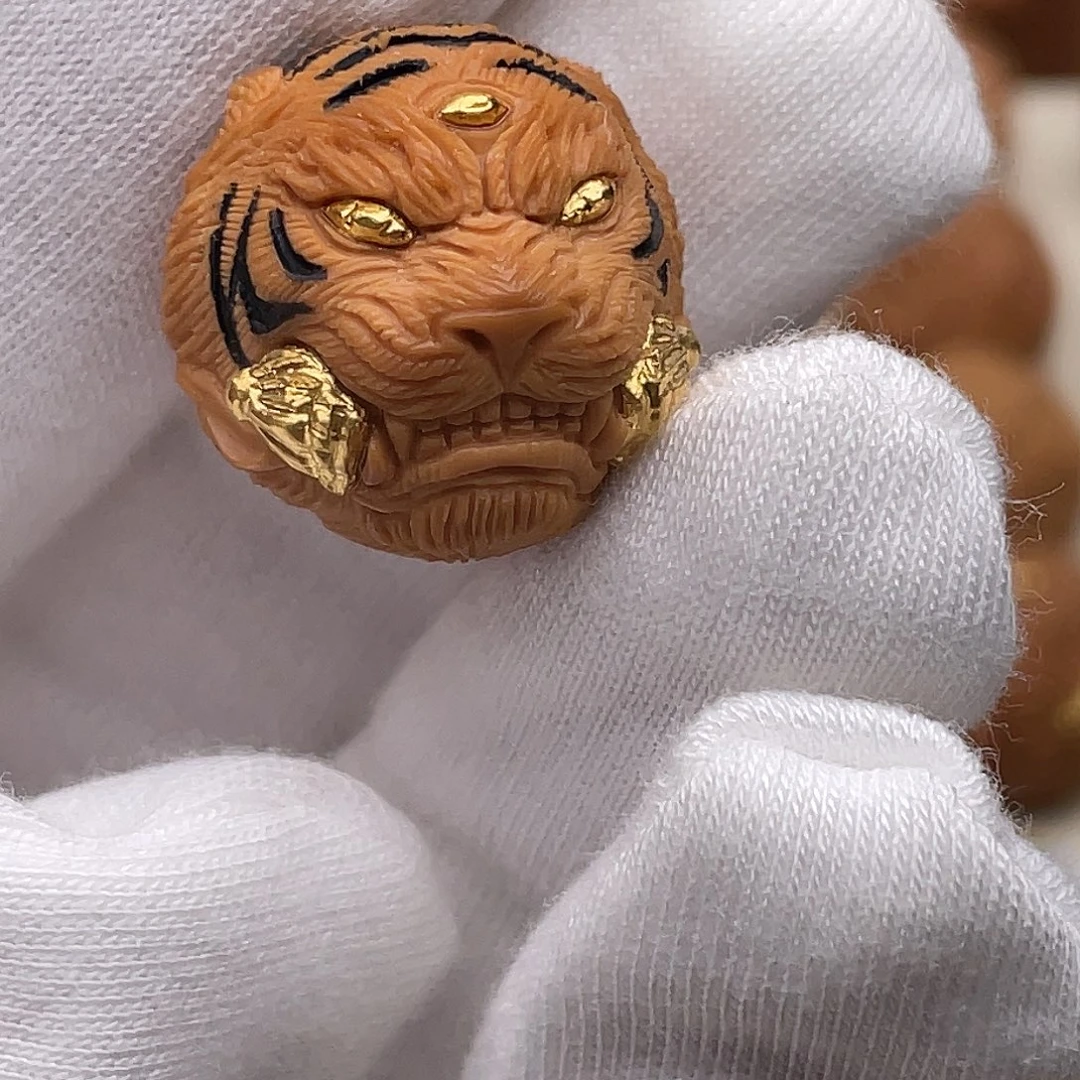 s***t猴头核桃吊坠满工山君