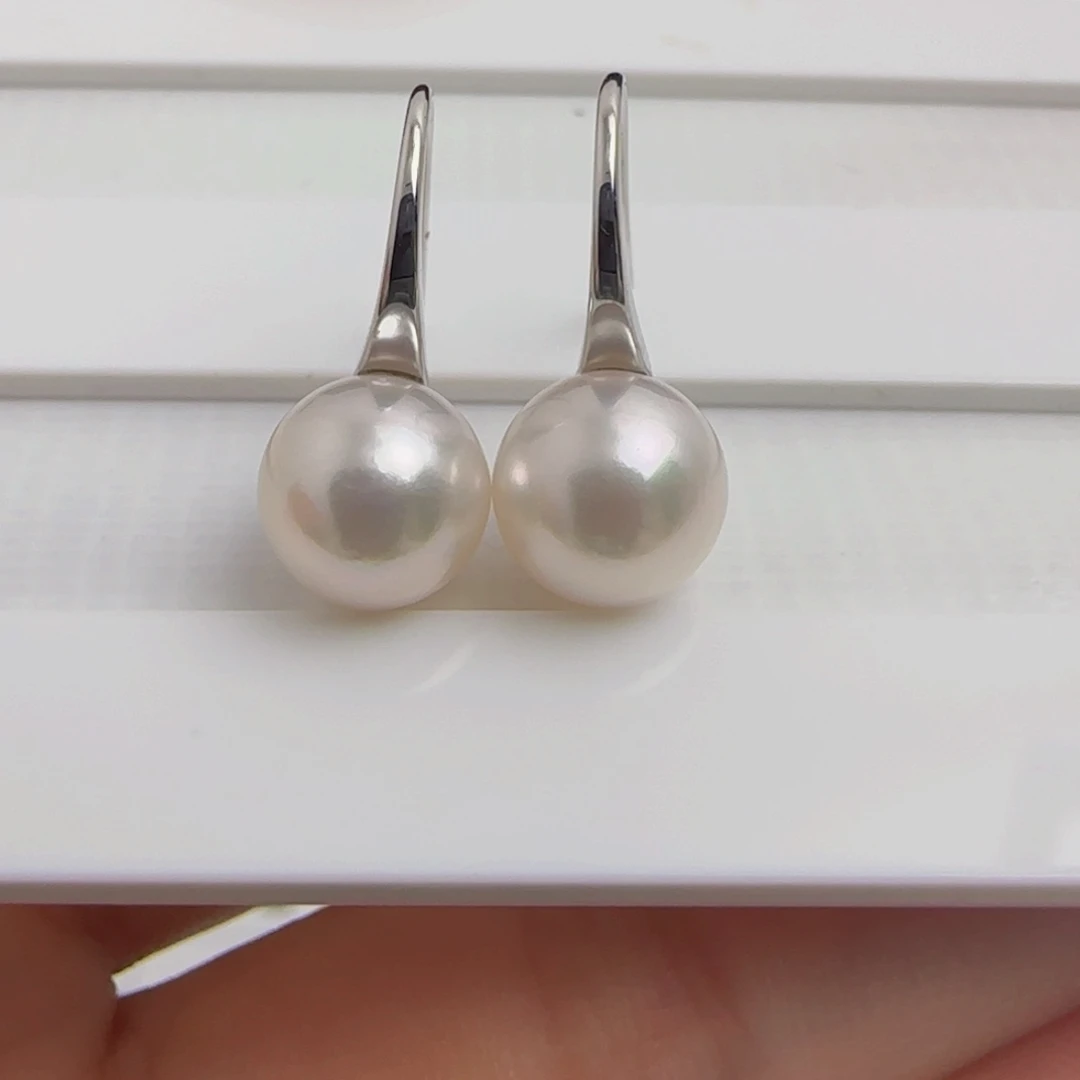 18K金镶嵌海水珍珠耳饰Akoya珍珠8-8.5高跟鞋耳钩