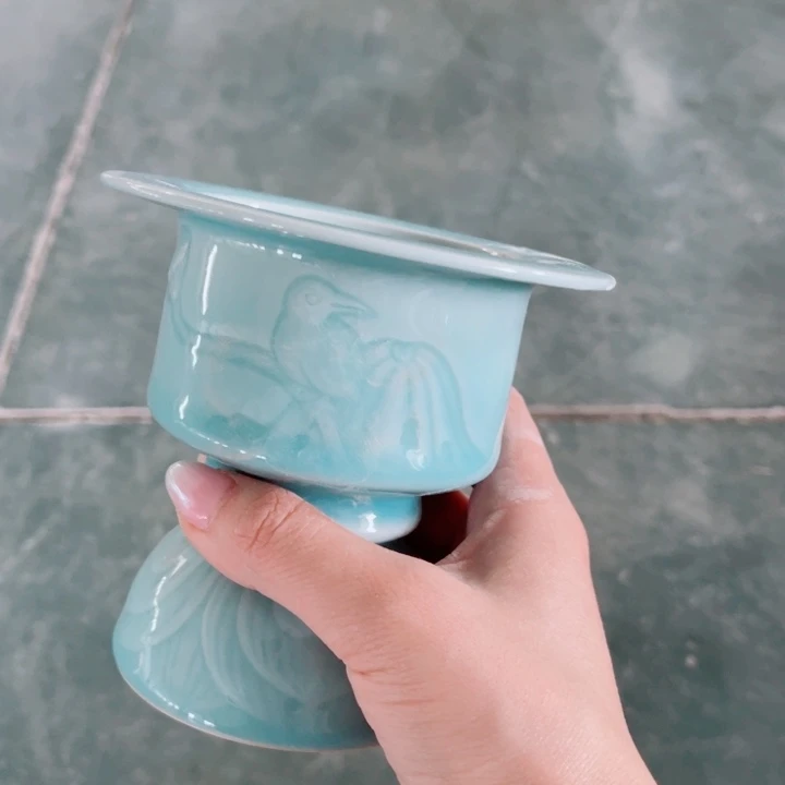青瓷哈哈哈哈哈哈哈哈