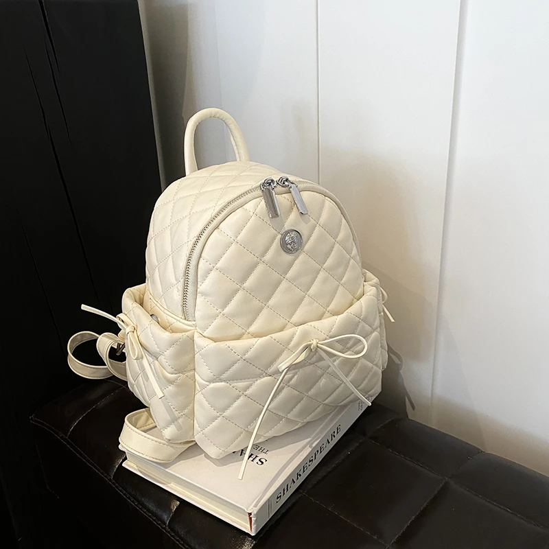 米琦袋鼠高级感女士简约百搭潮流背包2025新款洋气时尚双肩包书包