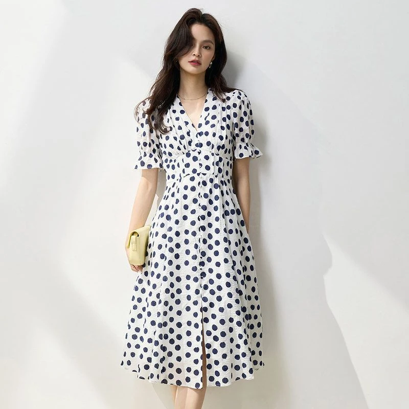 25严选连衣裙优雅泡泡袖提花轻法式茶歇裙中长款波点大摆裙
