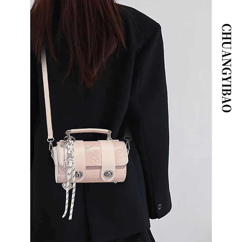 粉色超火手提剑桥包包女2025新款春夏轻奢小众高级感端大气斜挎包