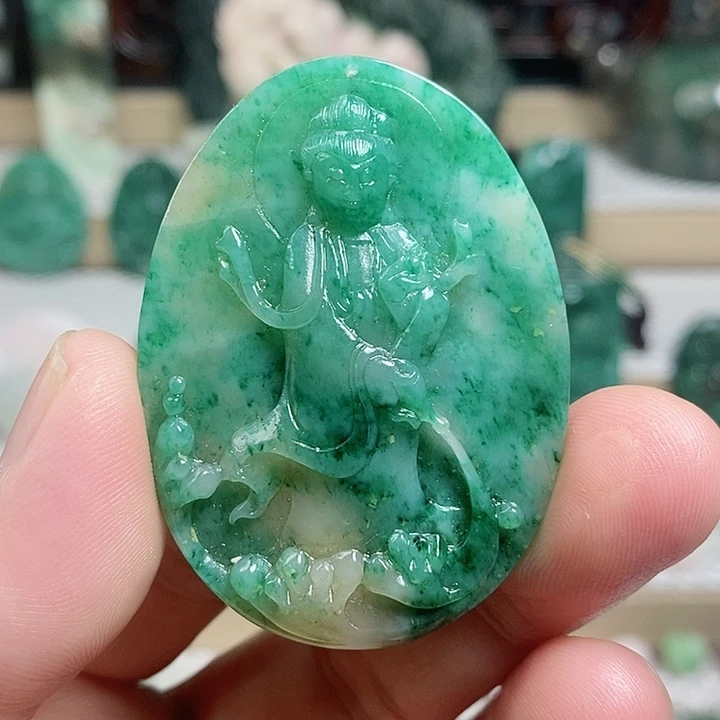 未镶嵌独山玉颈饰