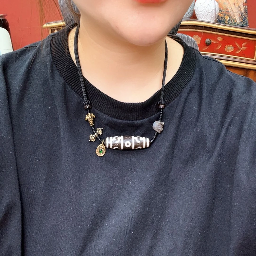 玛瑙/玉髓（覆膜）颈饰未镶嵌