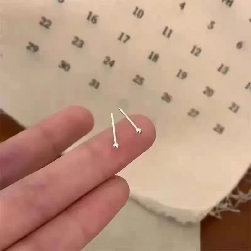【厂家直销】小巧豆豆耳钉