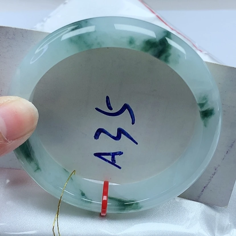 【闪购商品】翡翠手镯未镶嵌56.7圈