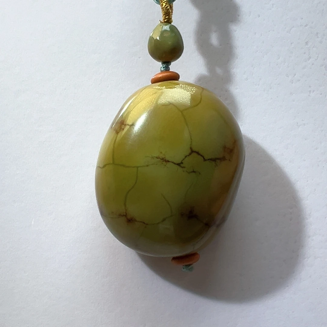 绿松石未镶嵌挂件